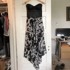 Guess Dress Midi Size 4